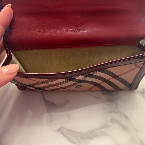 Burberry wallet - Picture 4 of 9